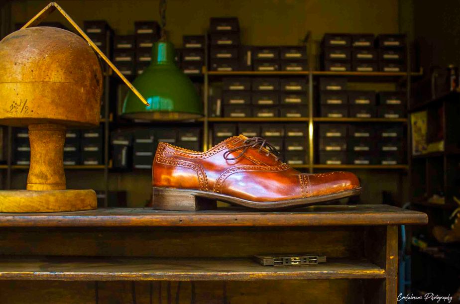 Shoemaker Shopwindow in Strand Arcade, Sydney Australia