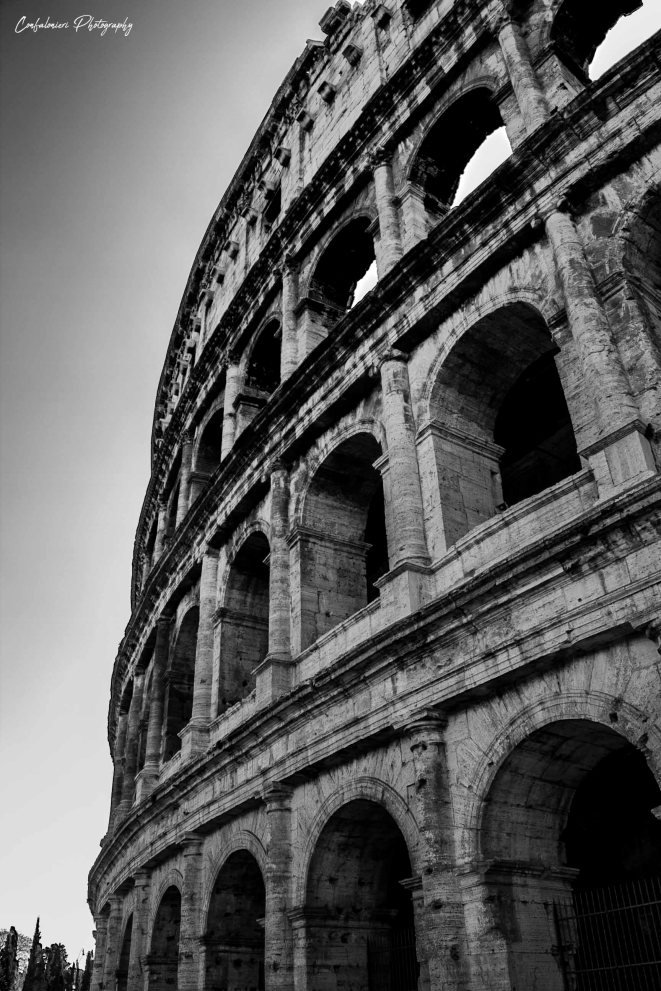 Colloseum - Rome - Italy B&amp;W (L)